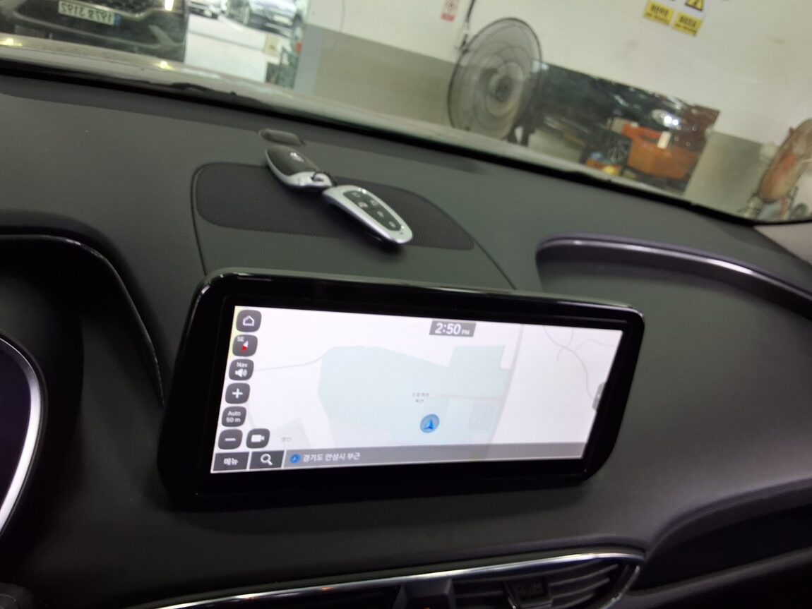 HYUNDAI THE NEW SANTA FE DIESEL 2.2 2WD PRESTIGE 2022 - zdjęcie 17