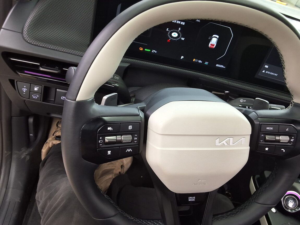 KIA THE NEW EV6 LONG RANGE 4WD GT LINE 2025 - zdjęcie 23
