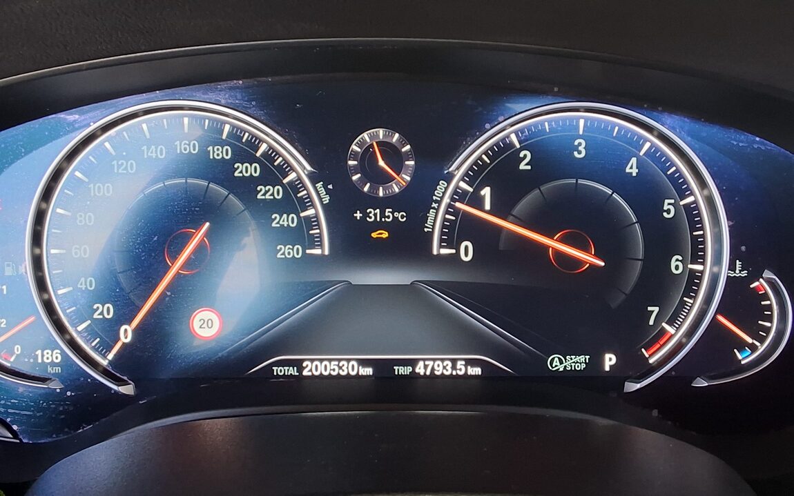 BMW 5 SERIES (7TH GEN) 530i xDRIVE M SPORT PACK PLUS 2017 - zdjęcie 9