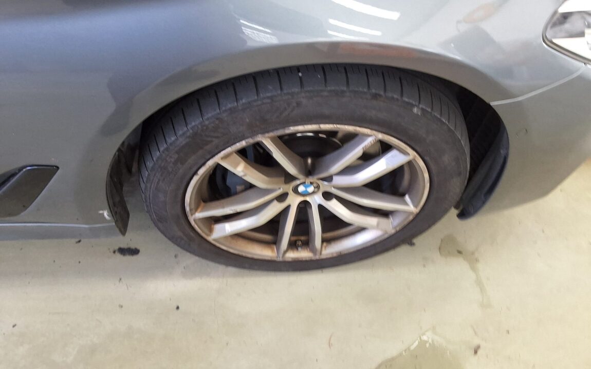 BMW 5 SERIES (7TH GEN) 530i xDRIVE M SPORT PACK PLUS 2017 - zdjęcie 28