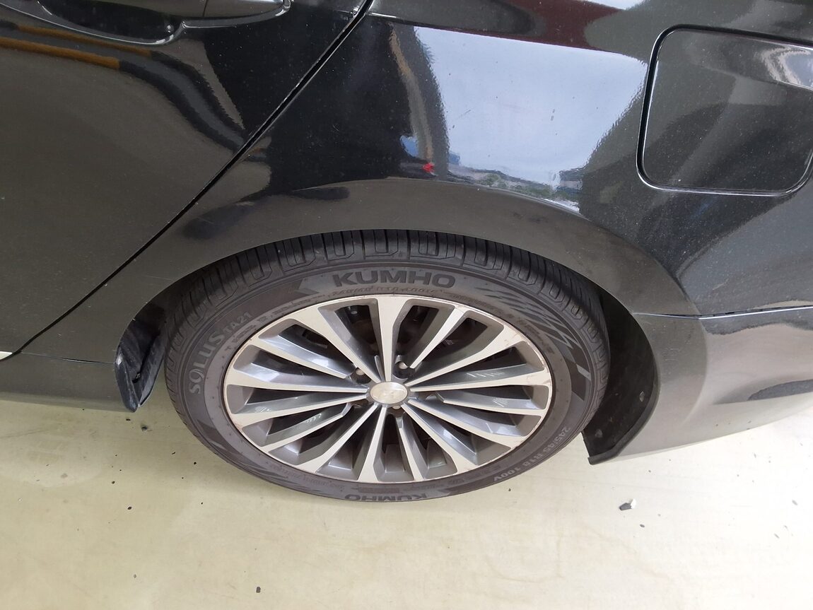 HYUNDAI GRANDEUR HG HG 300 EXCLUSIVE 2013 - zdjęcie 23