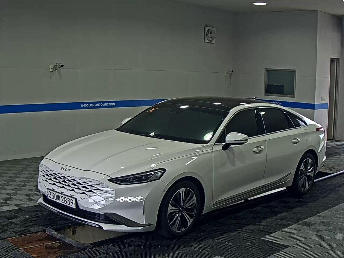 KIA K8 3.5 GDI 4WD SIGNATURE 2023 - zdjęcie 2