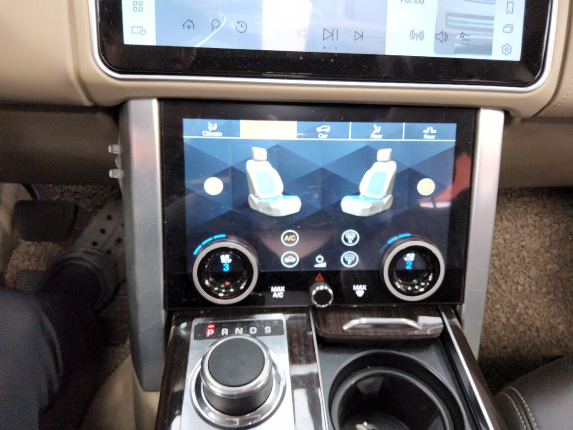 LAND ROVER RANGE ROVER (4TH GEN) 4.4 SDV8 AB 2016 - zdjęcie 19