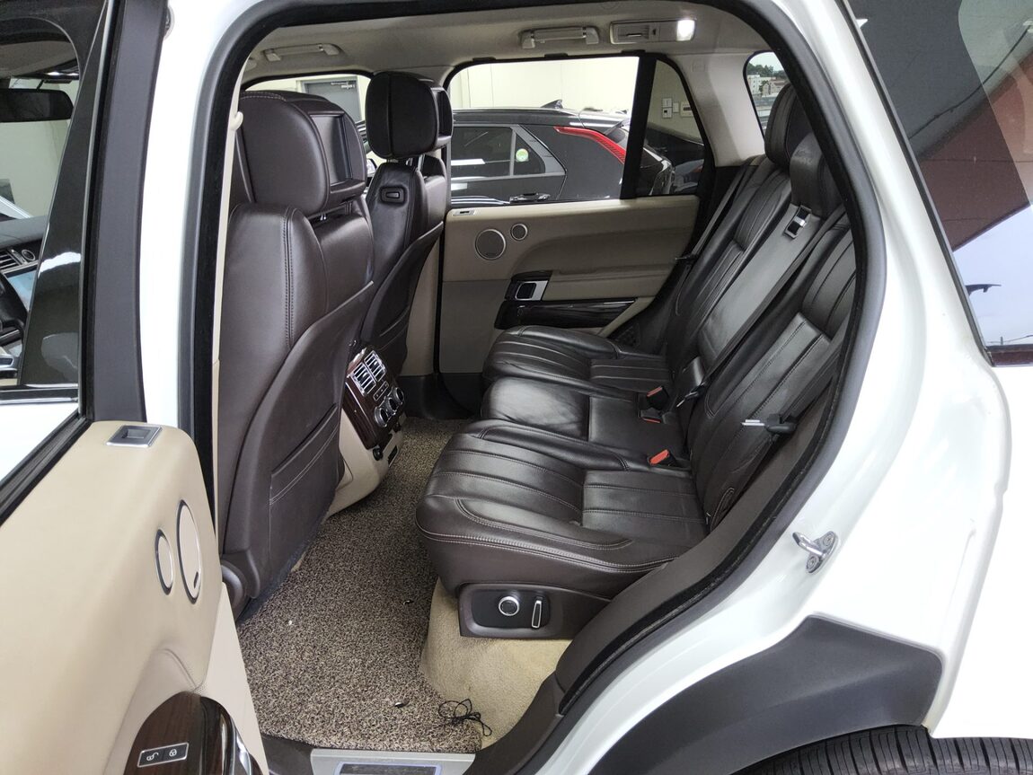 LAND ROVER RANGE ROVER (4TH GEN) 4.4 SDV8 AB 2016 - zdjęcie 12