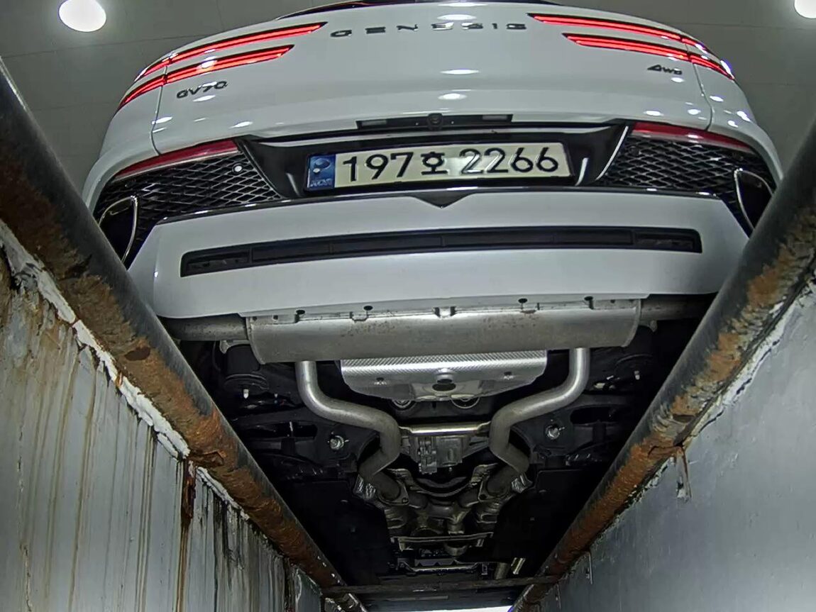 GENESIS GV70 2.5T AWD BASE MODEL 2023 - zdjęcie 8