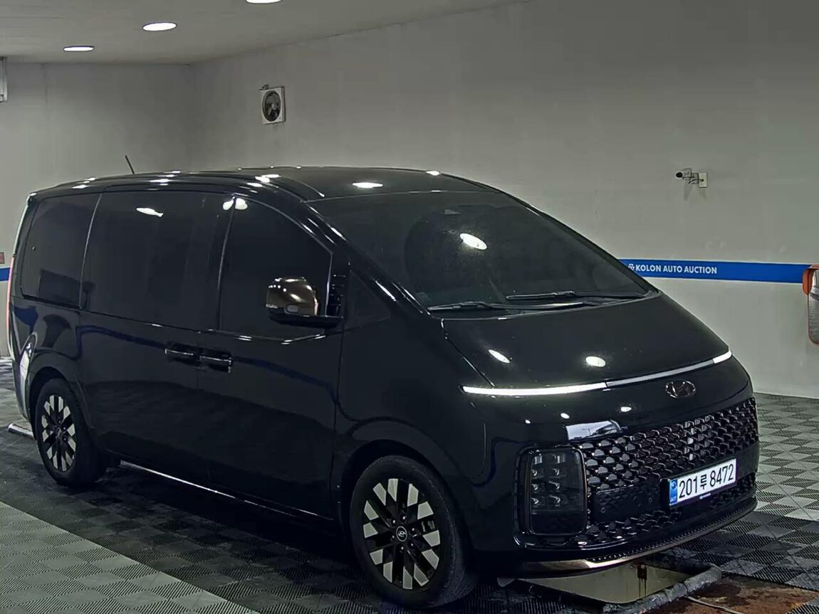 HYUNDAI STARIA 2.2 DIESEL LOUNGE 9-SEATER 2WD PRESTIGE 2022 - zdjęcie 3