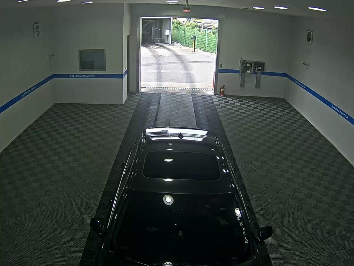 BMW 5 SERIES (6TH GEN) 520d 2011 - zdjęcie 7