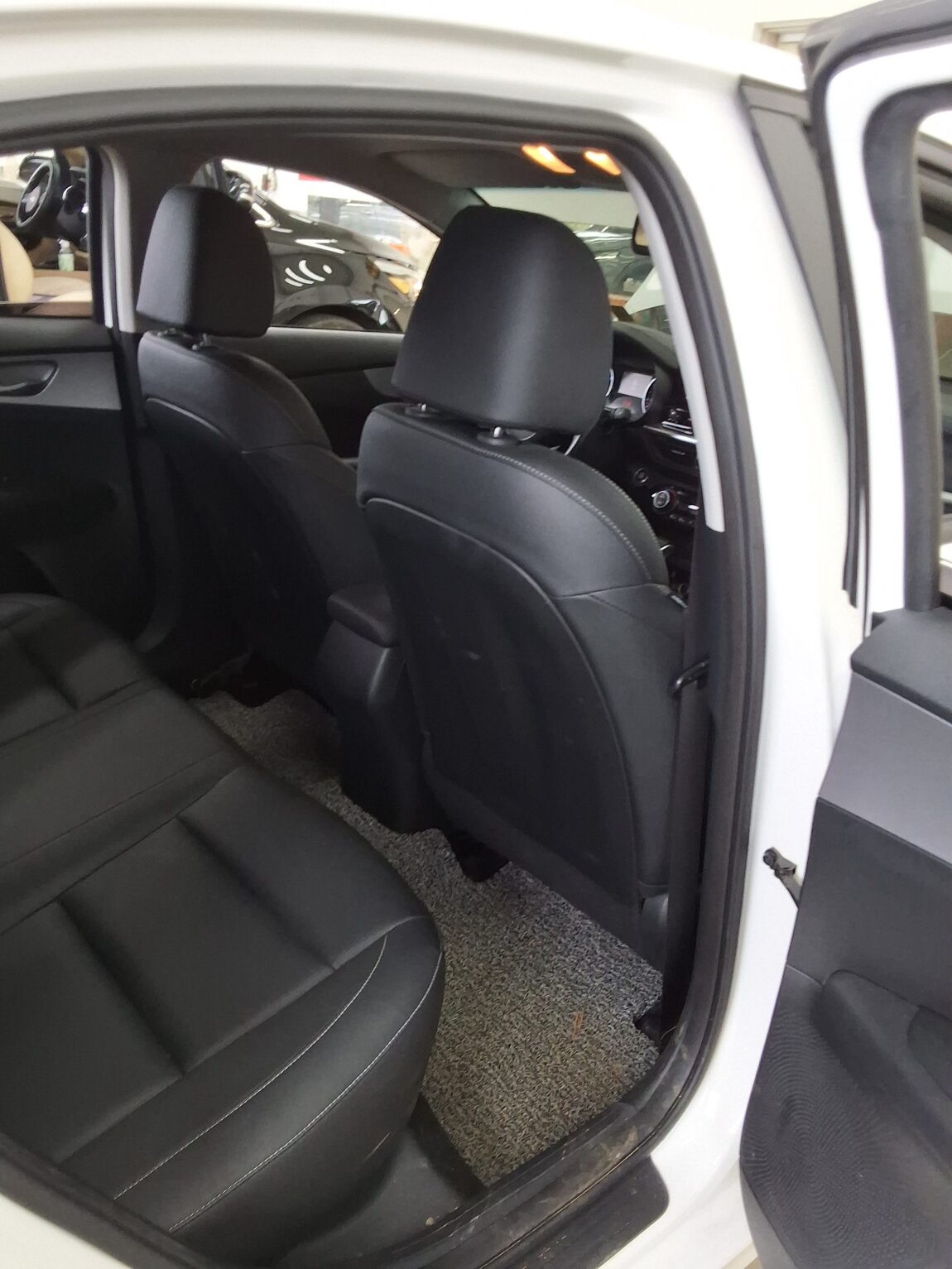 KIA THE NEW K3 1.6 GASOLINE PRESTIGE 2022 - zdjęcie 13