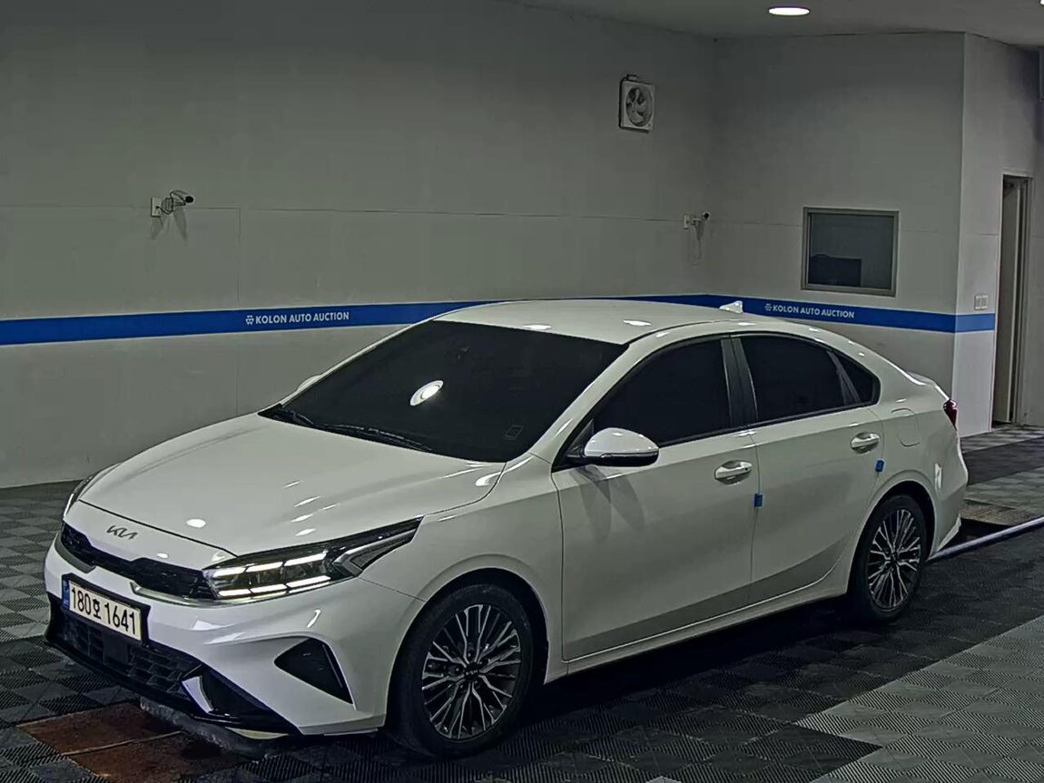 KIA THE NEW K3 1.6 GASOLINE PRESTIGE 2022 - zdjęcie 2