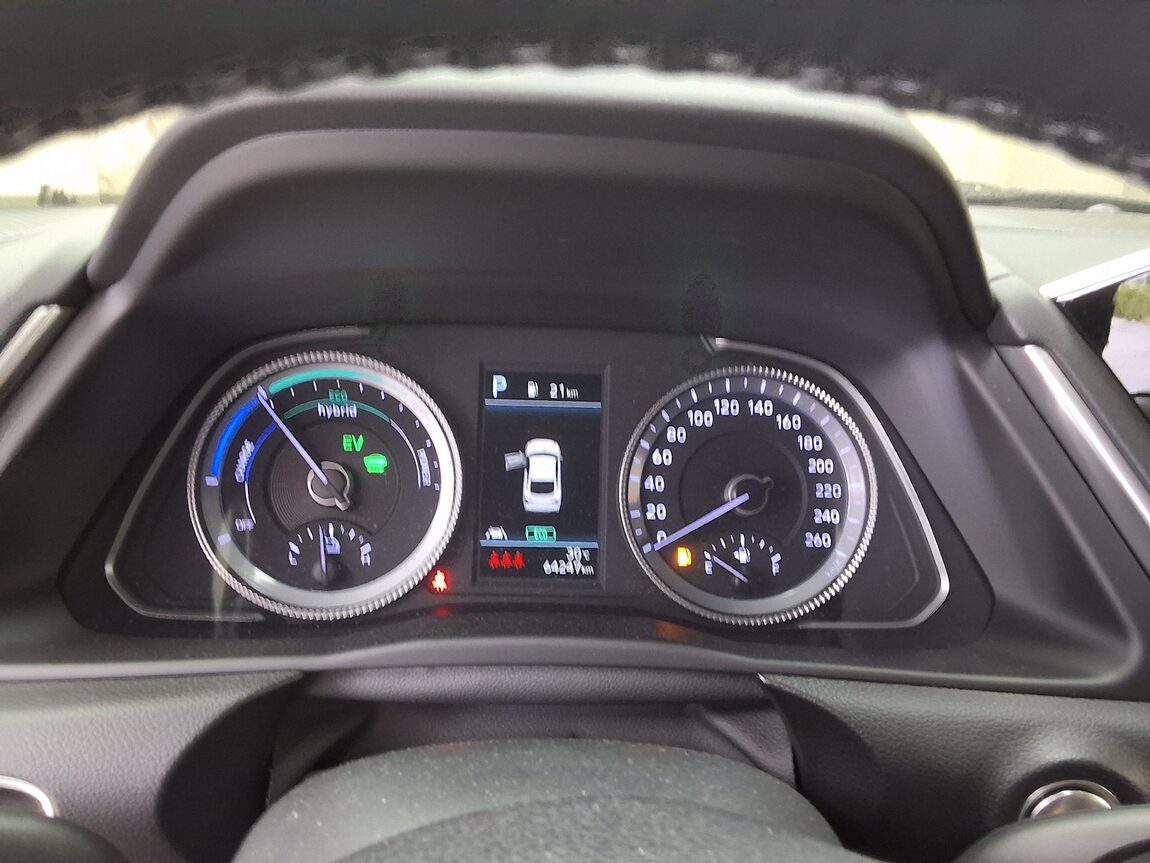 HYUNDAI SONATA (DN8) HYBRID 2.0 HEV MODERN 2022 - zdjęcie 10