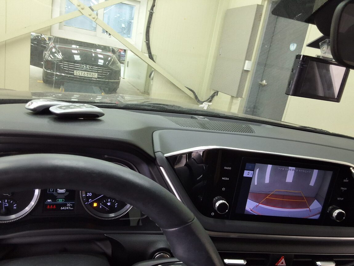 HYUNDAI SONATA (DN8) HYBRID 2.0 HEV MODERN 2022 - zdjęcie 25