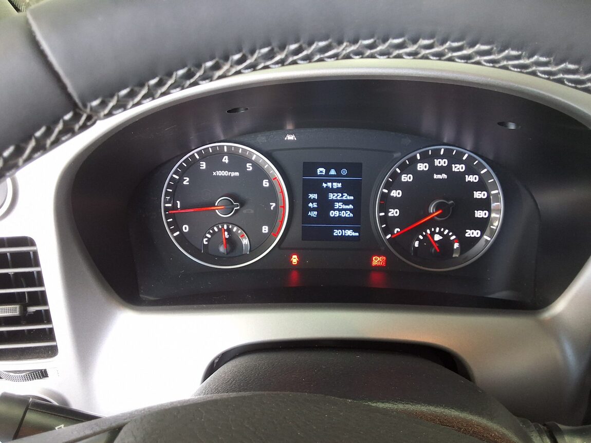 KIA THE NEW BONGO III CARGO 1 TON LPG KING CAB EXTRA LONG WHEELBASE GL 2022 - zdjęcie 9