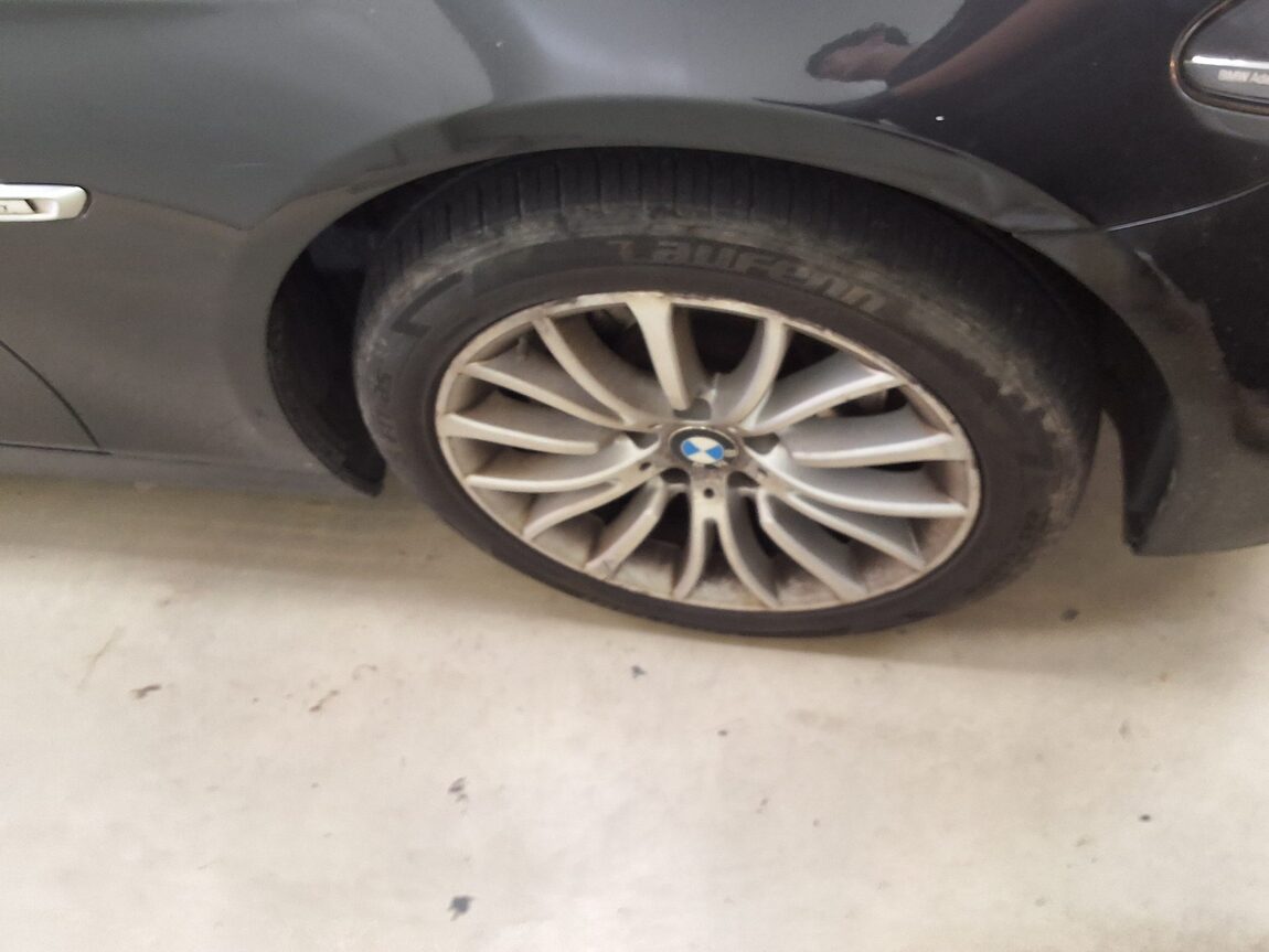 BMW 5 SERIES (6TH GEN) 520d LUXURY 2015 - zdjęcie 22