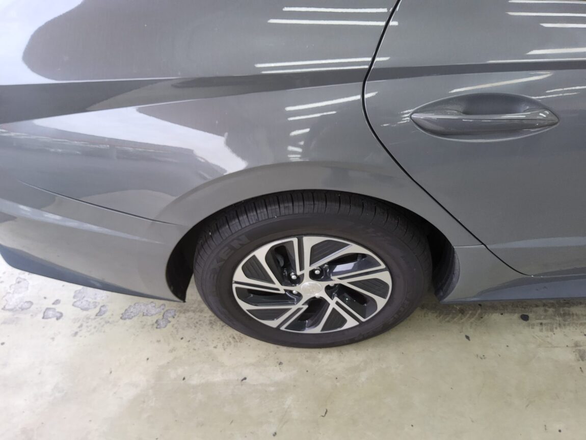 HYUNDAI SONATA (DN8) HYBRID 2.0 HEV MODERN 2022 - zdjęcie 22