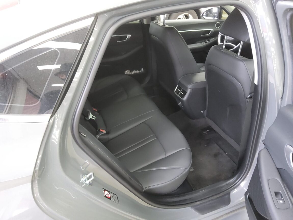 HYUNDAI SONATA (DN8) HYBRID 2.0 HEV MODERN 2022 - zdjęcie 13