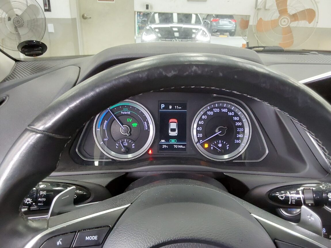 HYUNDAI SONATA (DN8) HYBRID 2.0 HEV MODERN 2022 - zdjęcie 9