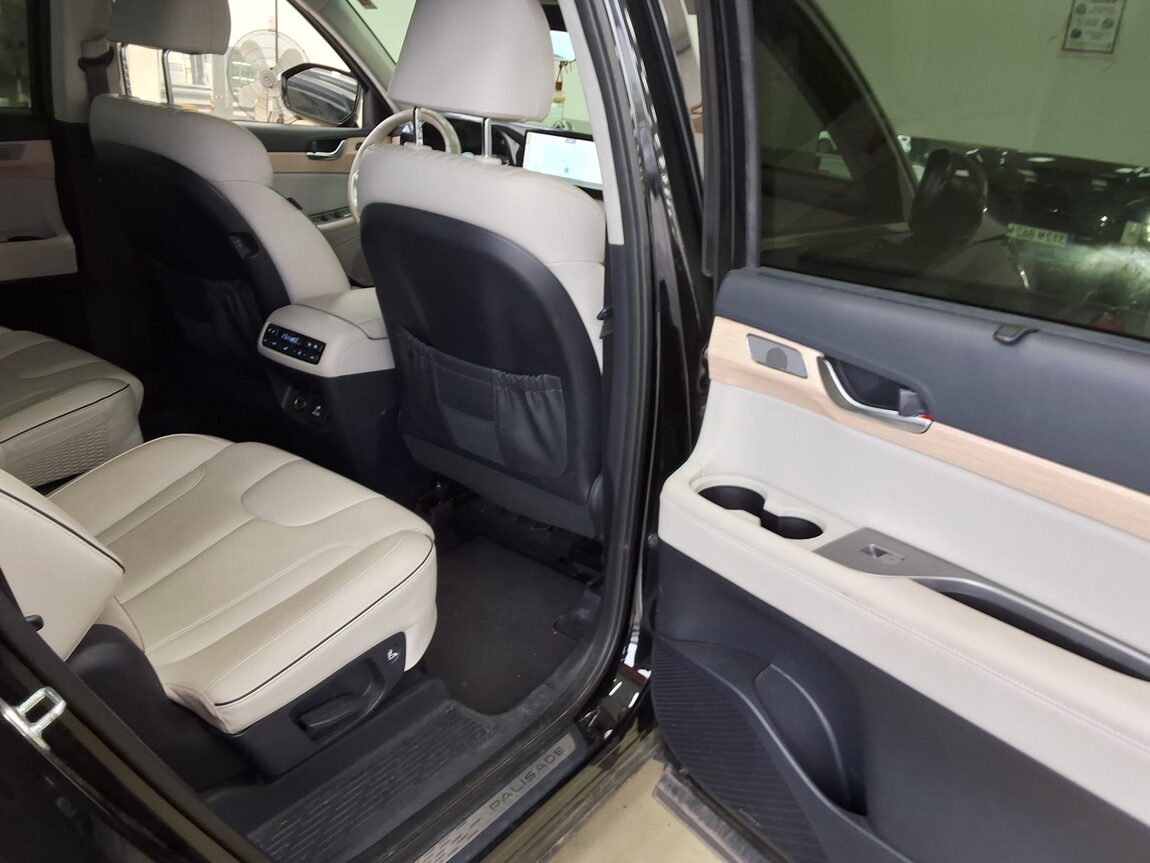 HYUNDAI THE NEW PALISADE 2.2 DIESEL 2WD PRESTIGE 2023 - zdjęcie 13