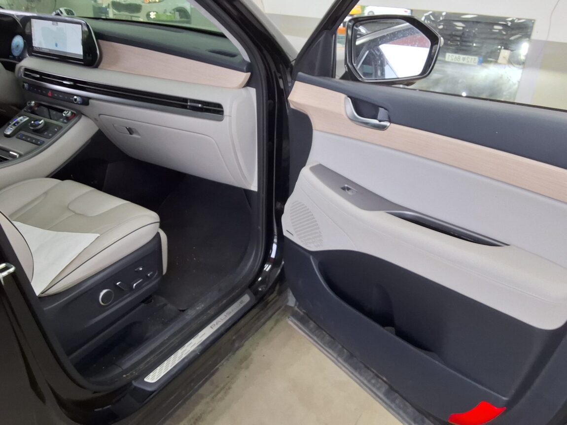 HYUNDAI THE NEW PALISADE 2.2 DIESEL 2WD PRESTIGE 2023 - zdjęcie 14