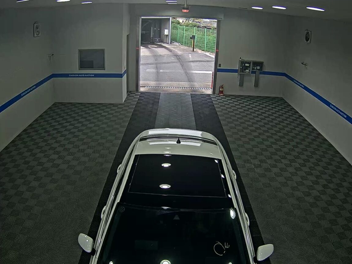 VOLKSWAGEN PASSAT GT (8TH GEN) 2.0 TDI 4MOTION PRESTIGE 2022 - zdjęcie 7