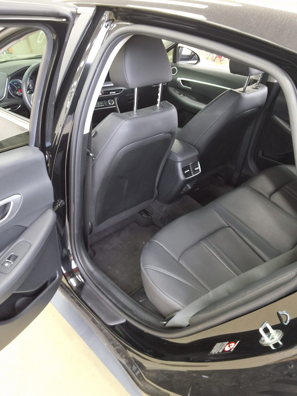 HYUNDAI SONATA (DN8) HYBRID 2.0 HEV MODERN 2022 - zdjęcie 12