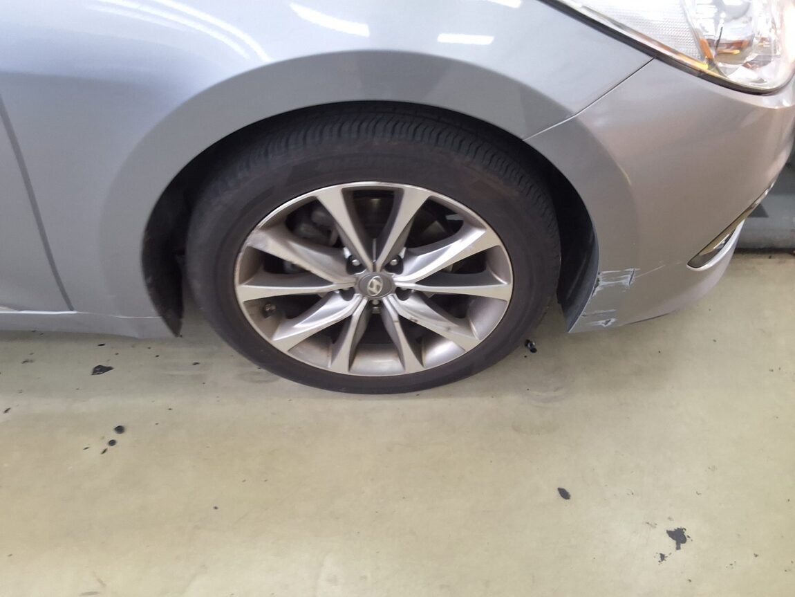 HYUNDAI GRANDEUR HG HG 300 PREMIUM 2015 - zdjęcie 24