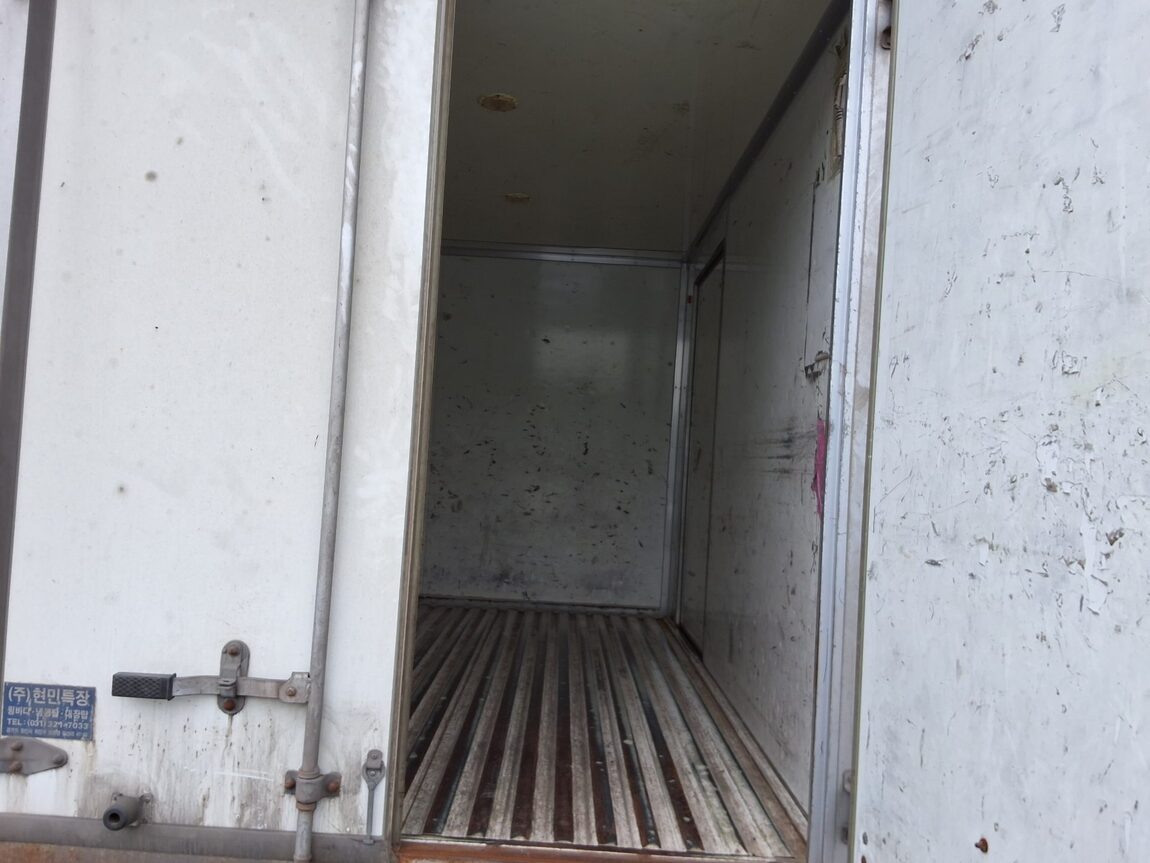 KIA BONGO III CARGO CRDi KING CAB EXTRA LONG WHEELBASE 2017 - zdjęcie 12