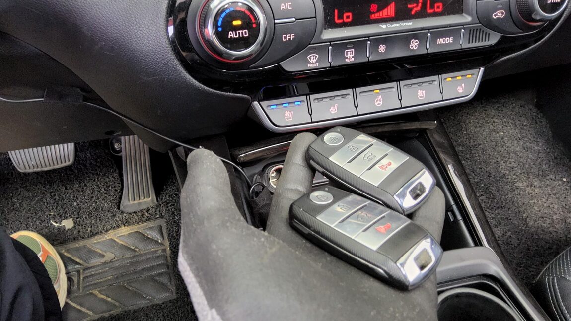 KIA ALL NEW SORENTO R2.0 2WD PRESTIGE 2016 - zdjęcie 18
