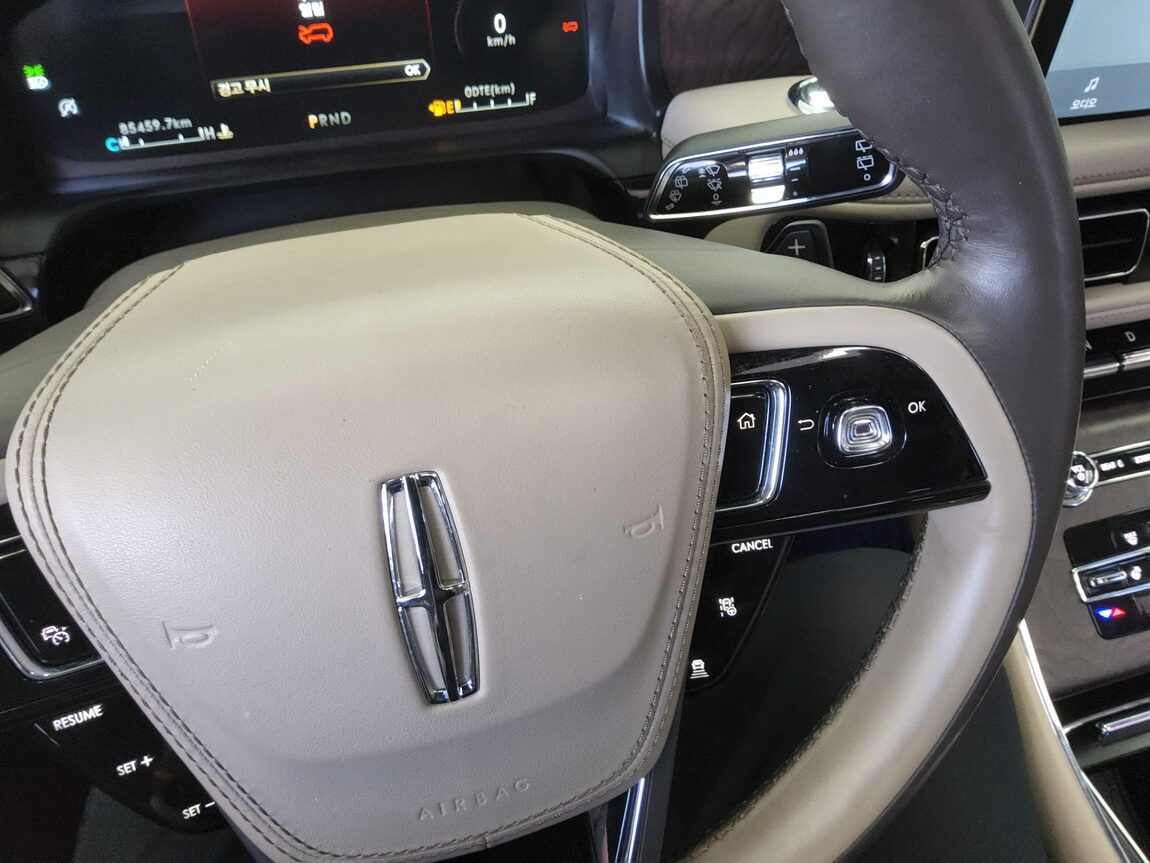 LINCOLN AVIATOR (2ND GEN) 3.0 V6 AWD RESERVE 2021 - zdjęcie 17