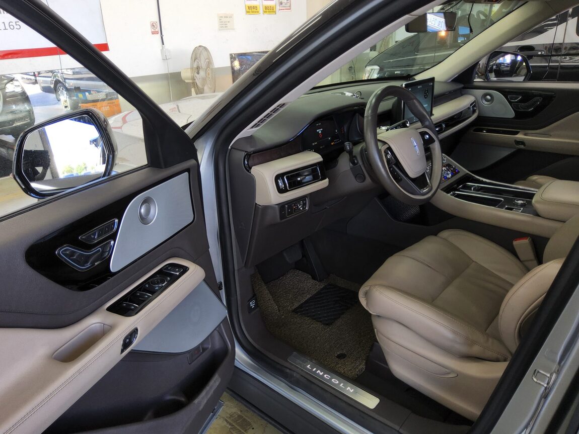 LINCOLN AVIATOR (2ND GEN) 3.0 V6 AWD RESERVE 2021 - zdjęcie 10