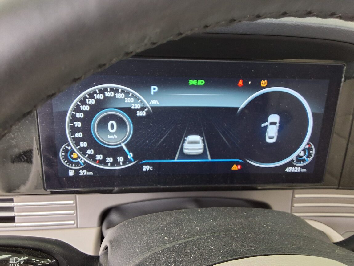 HYUNDAI THE NEW GRANDEUR IG GASOLINE 2.5 LE BLANC 2023 - zdjęcie 9