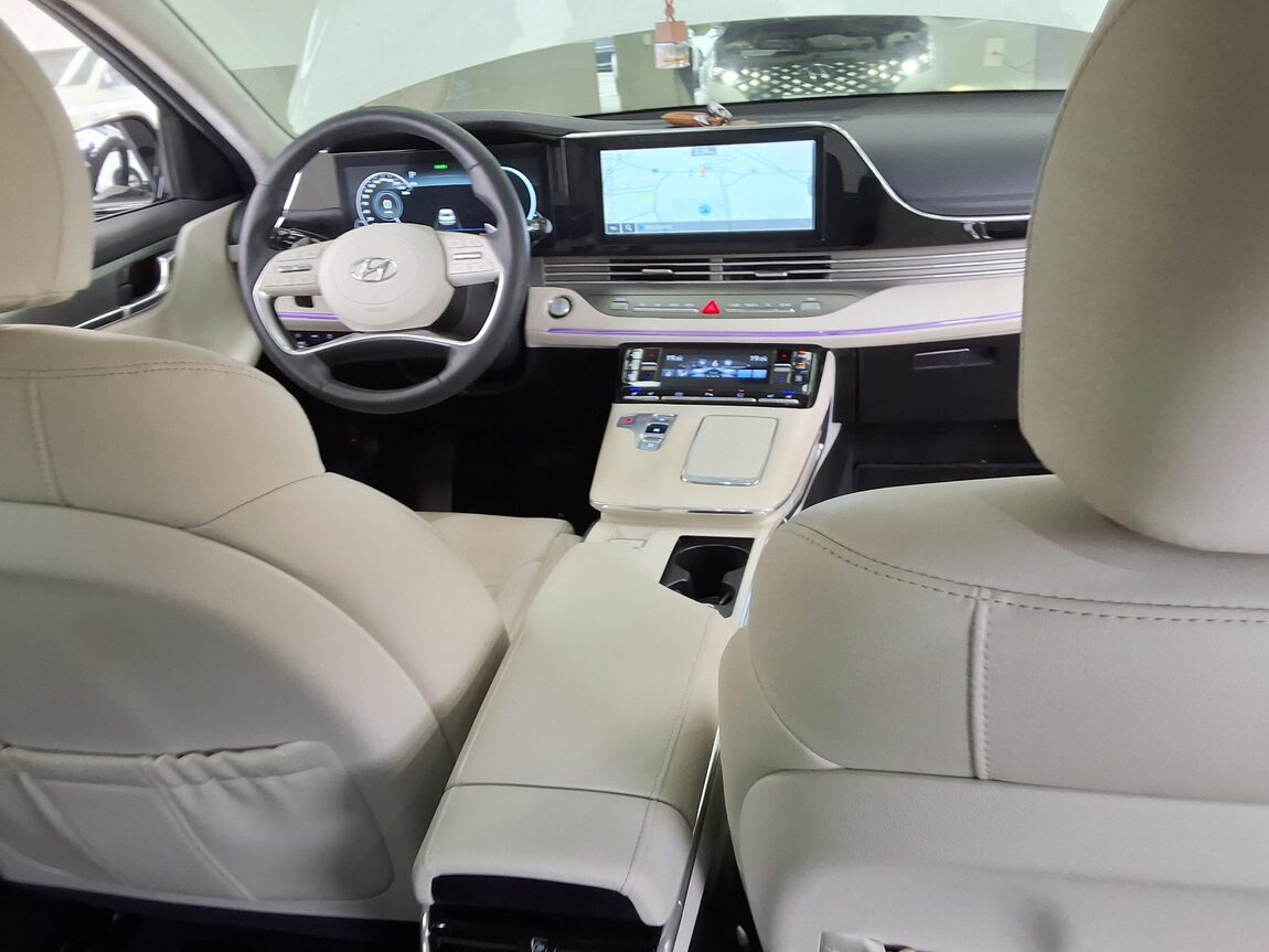 HYUNDAI THE NEW GRANDEUR IG GASOLINE 2.5 LE BLANC 2023 - zdjęcie 11