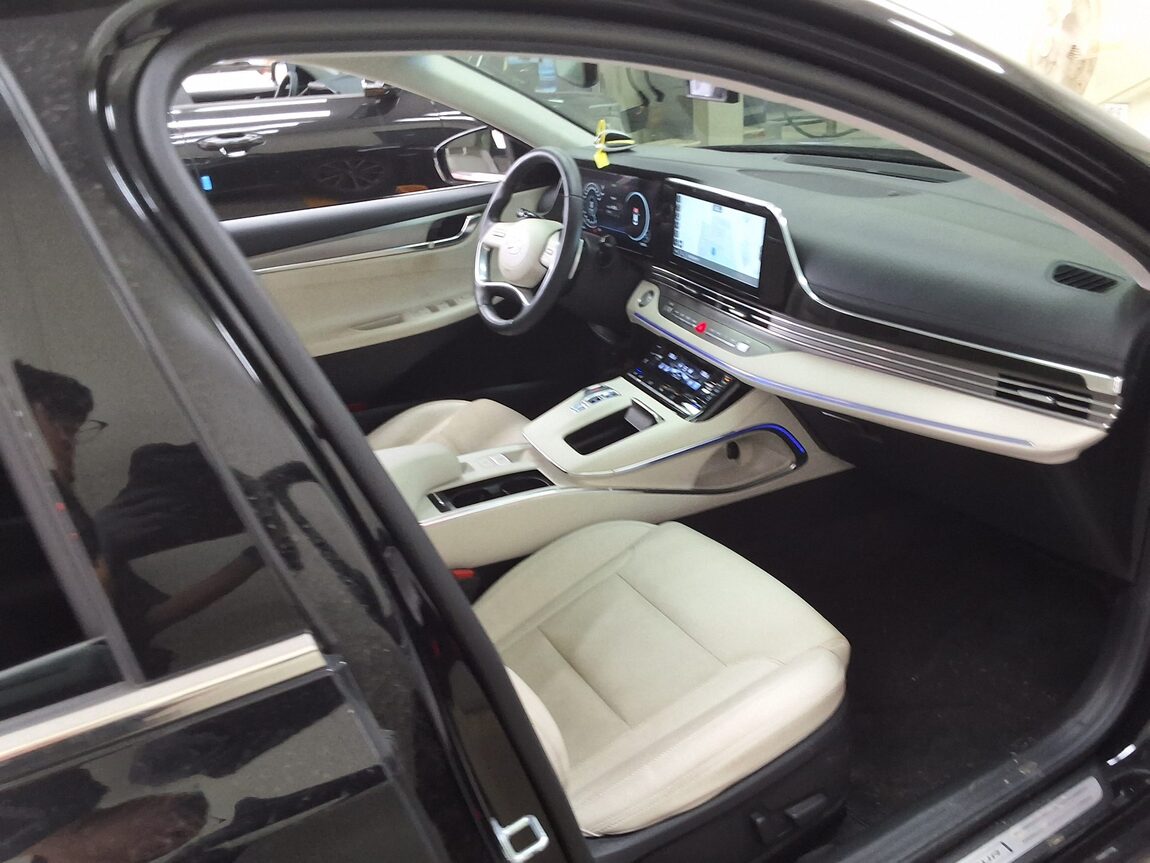 HYUNDAI THE NEW GRANDEUR IG GASOLINE 2.5 LE BLANC 2023 - zdjęcie 15