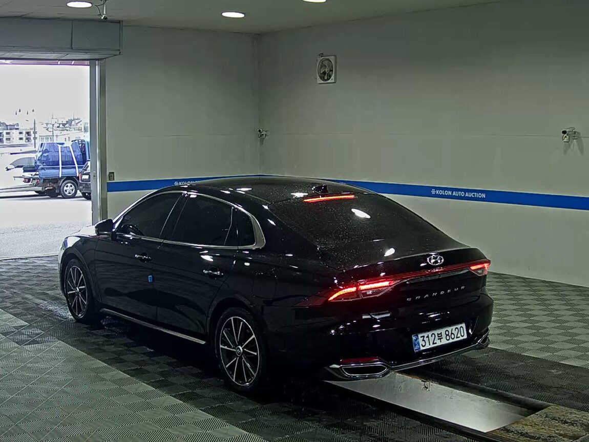 HYUNDAI THE NEW GRANDEUR IG GASOLINE 2.5 LE BLANC 2023 - zdjęcie 6