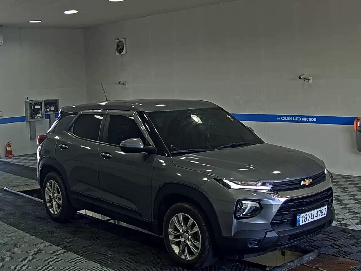 CHEVROLET (DAEWOO) TRAILBLAZER 1.35 GASOLINE LS 2022 - zdjęcie 3