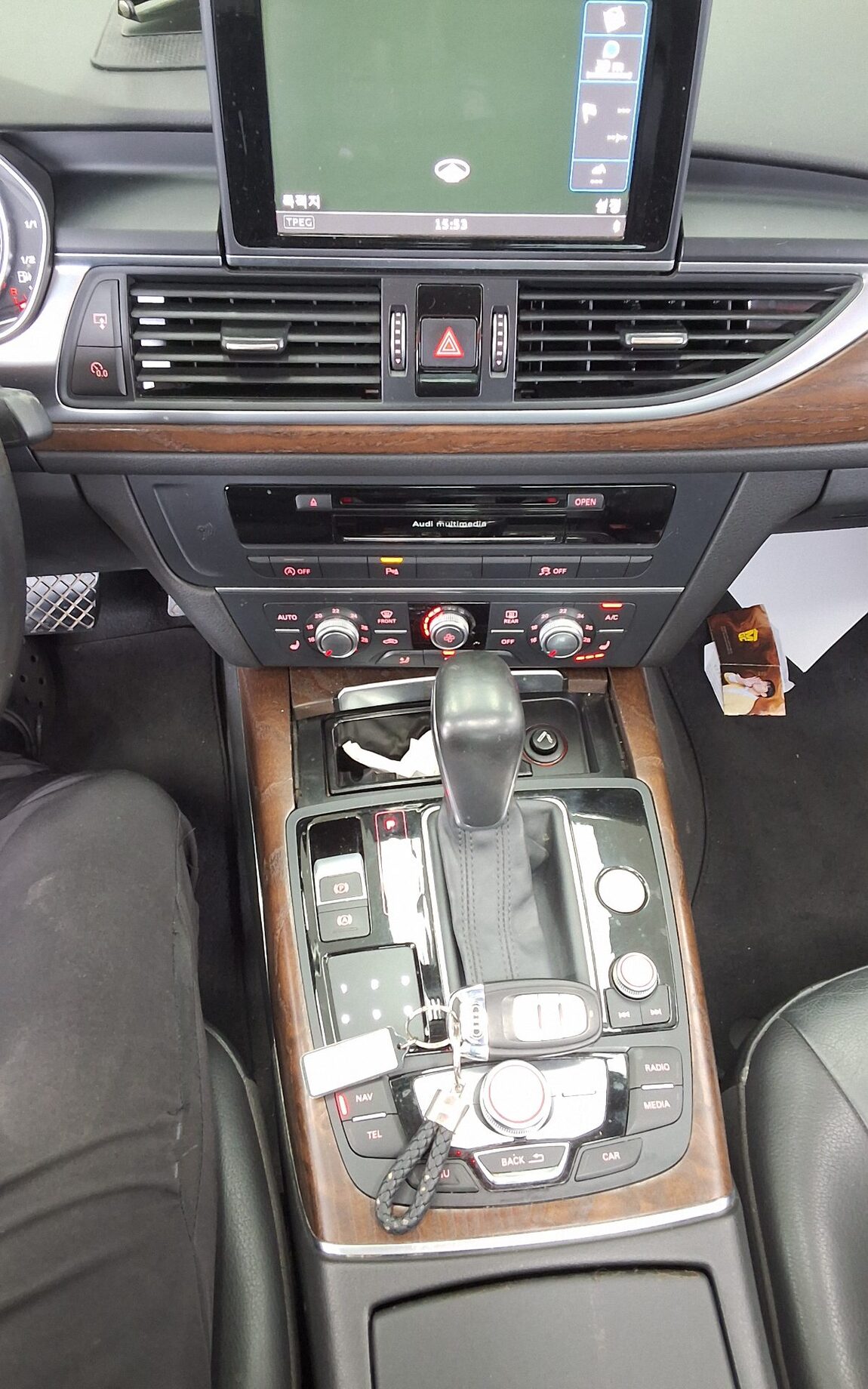 AUDI A6 (4TH GEN) 35 TDI COMFORT 2016 - zdjęcie 18