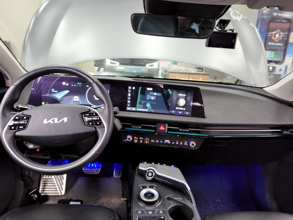 KIA EV6 LONG RANGE 2WD EARTH 2023 - zdjęcie 11