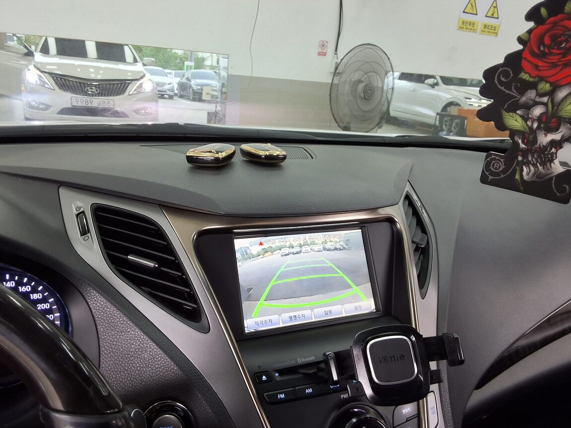 HYUNDAI GRANDEUR HG HG 300 NOBLE 2012 - zdjęcie 18