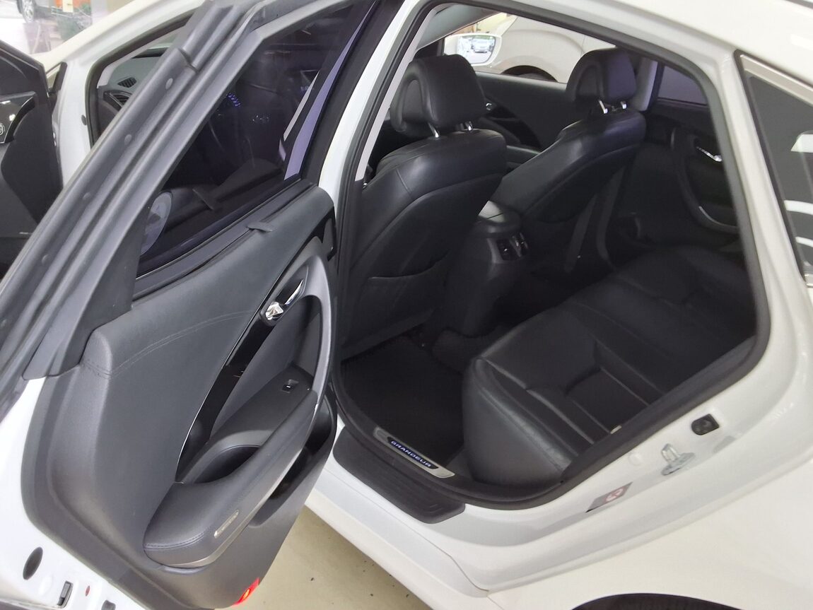 HYUNDAI GRANDEUR HG HG 300 NOBLE 2012 - zdjęcie 12