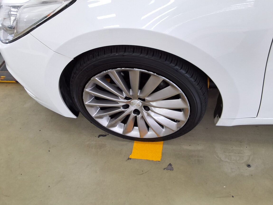 HYUNDAI GRANDEUR HG HG 300 NOBLE 2012 - zdjęcie 22