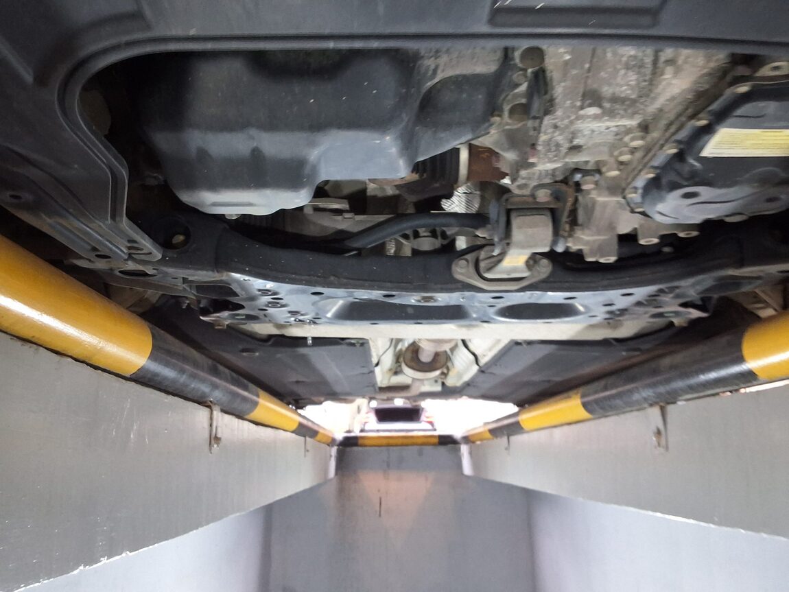 HYUNDAI AVANTE (CN7) 1.6 GASOLINE MODERN 2021 - zdjęcie 9