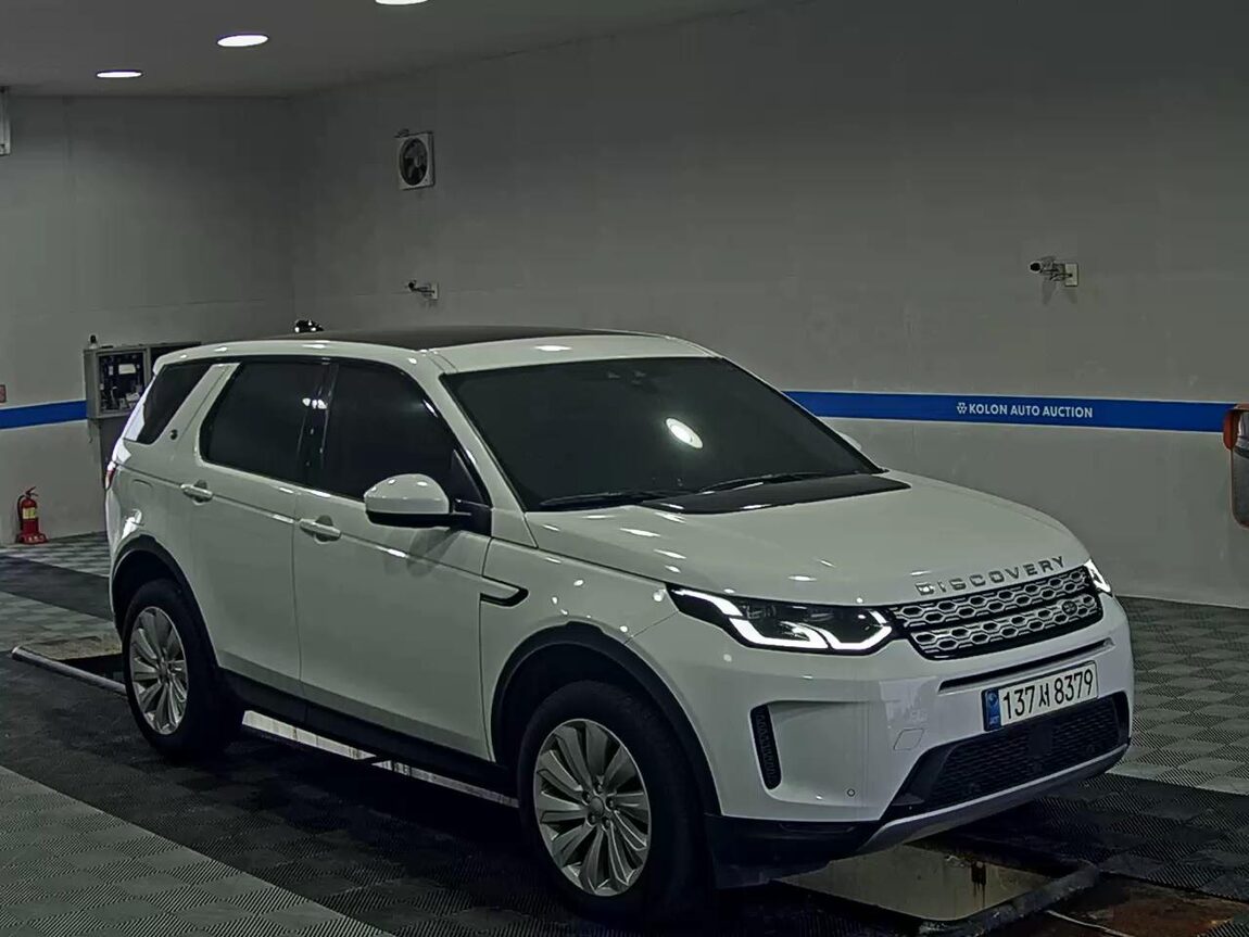 LAND ROVER DISCOVERY SPORT 2.0 D180 SE 2020 - zdjęcie 3
