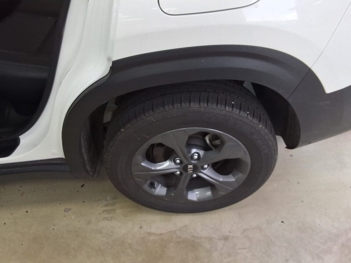 KIA SELTOS 1.6 GASOLINE 2WD TRENDY 2022 - zdjęcie 20