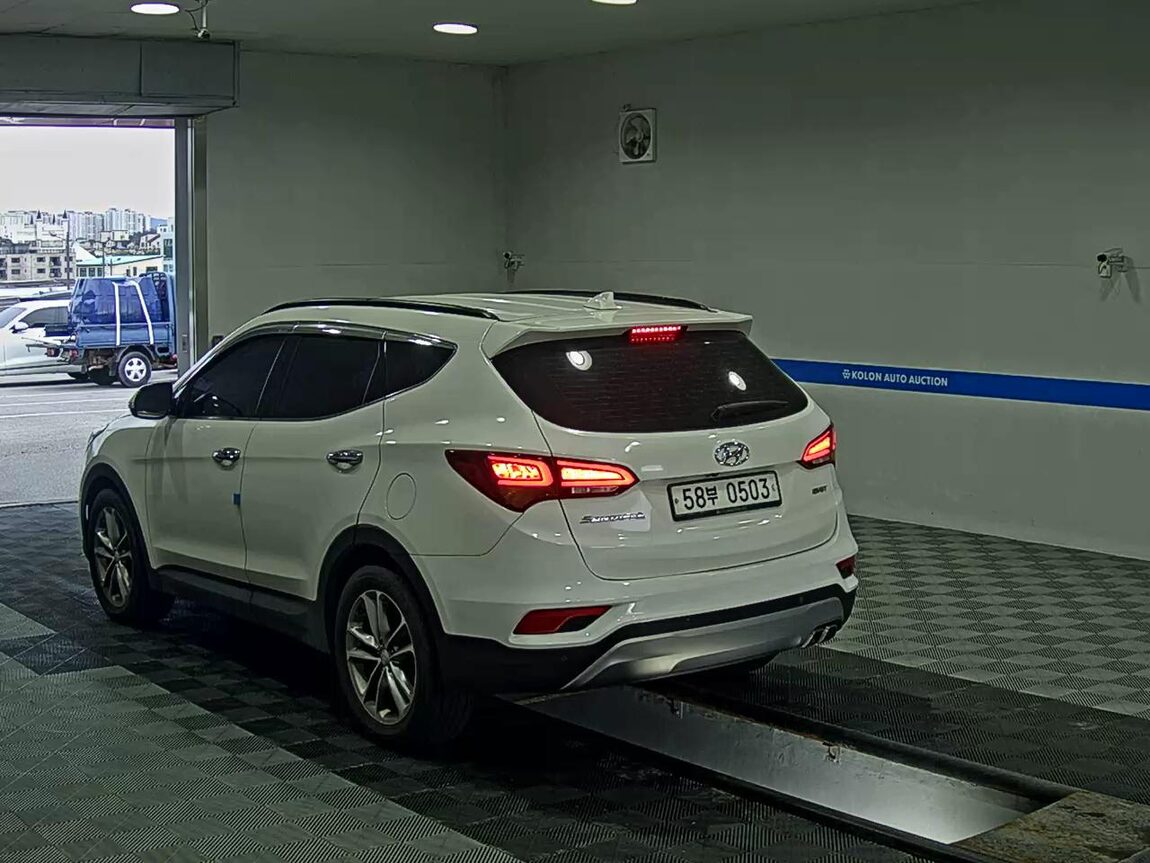 HYUNDAI SANTA FE THE PRIME DIESEL R2.0 2WD EXCLUSIVE 2016 - zdjęcie 6