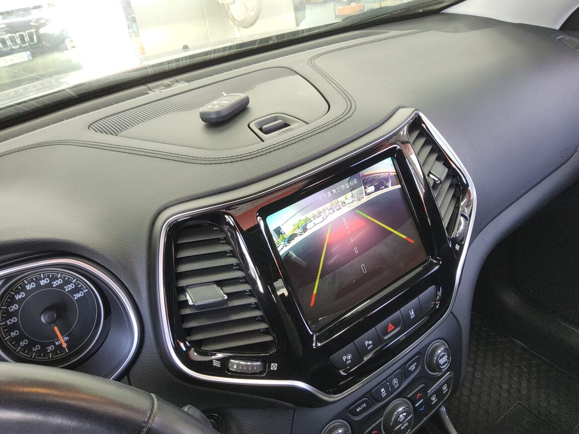JEEP CHEROKEE (KL) 2.4 AWD LIMITED 2021 - zdjęcie 18
