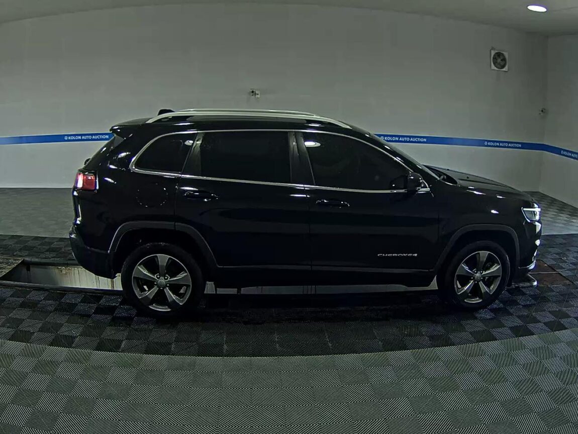 JEEP CHEROKEE (KL) 2.4 AWD LIMITED 2021 - zdjęcie 4