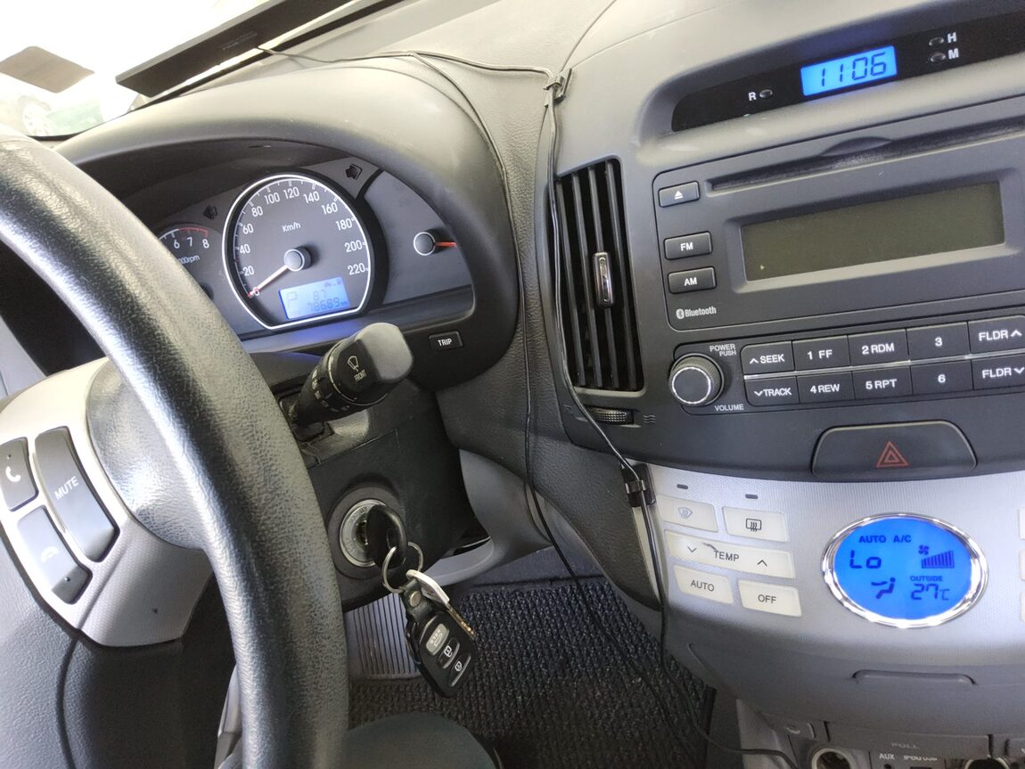 HYUNDAI AVANTE HD 1.6 VVT S16 LUXURY 2009 - zdjęcie 17