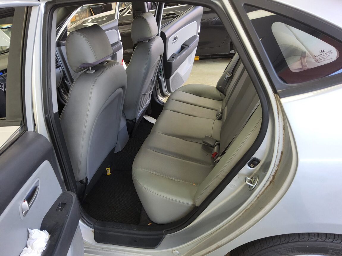 HYUNDAI AVANTE HD 1.6 VVT S16 LUXURY 2009 - zdjęcie 12