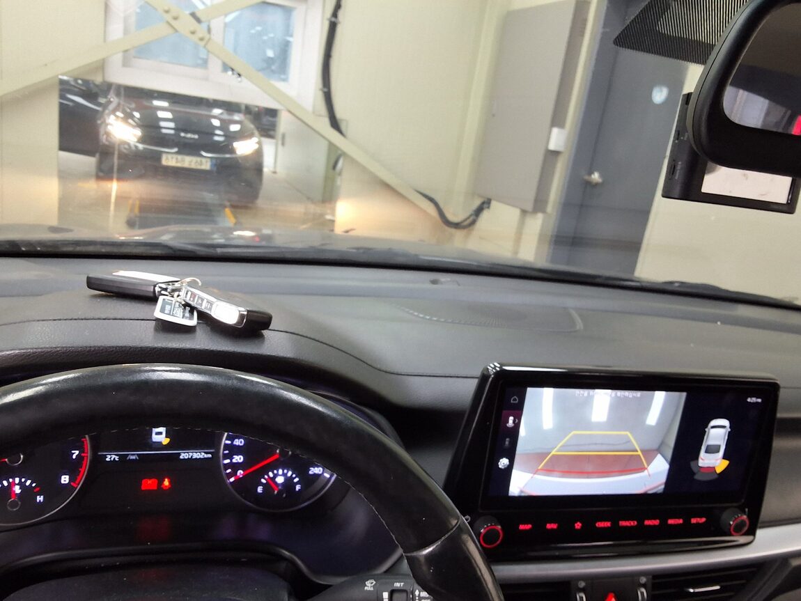 KIA THE NEW K3 1.6 GASOLINE PRESTIGE 2022 - zdjęcie 25