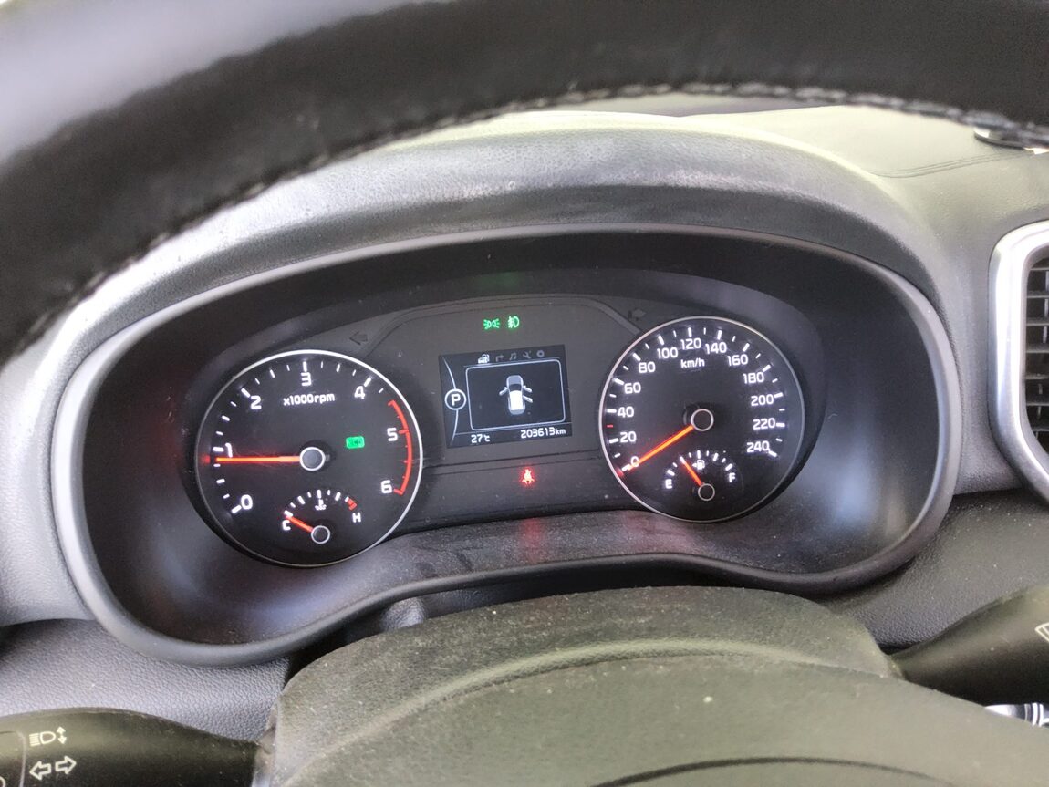KIA NEW SPORTAGE R2.0 2WD NOBLESSE 2016 - zdjęcie 9