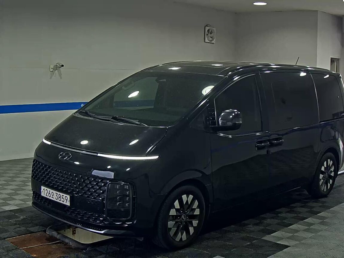 HYUNDAI STARIA 3.5 LPG LOUNGE 9-SEATER PRESTIGE 2022 - zdjęcie 2